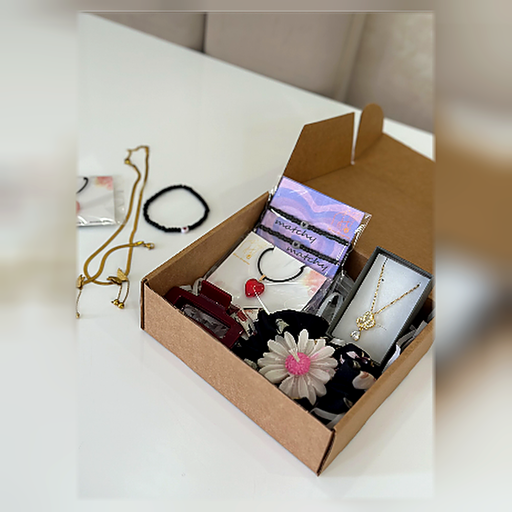 Golden Butterfly & Heart Luxury Gift Hamper