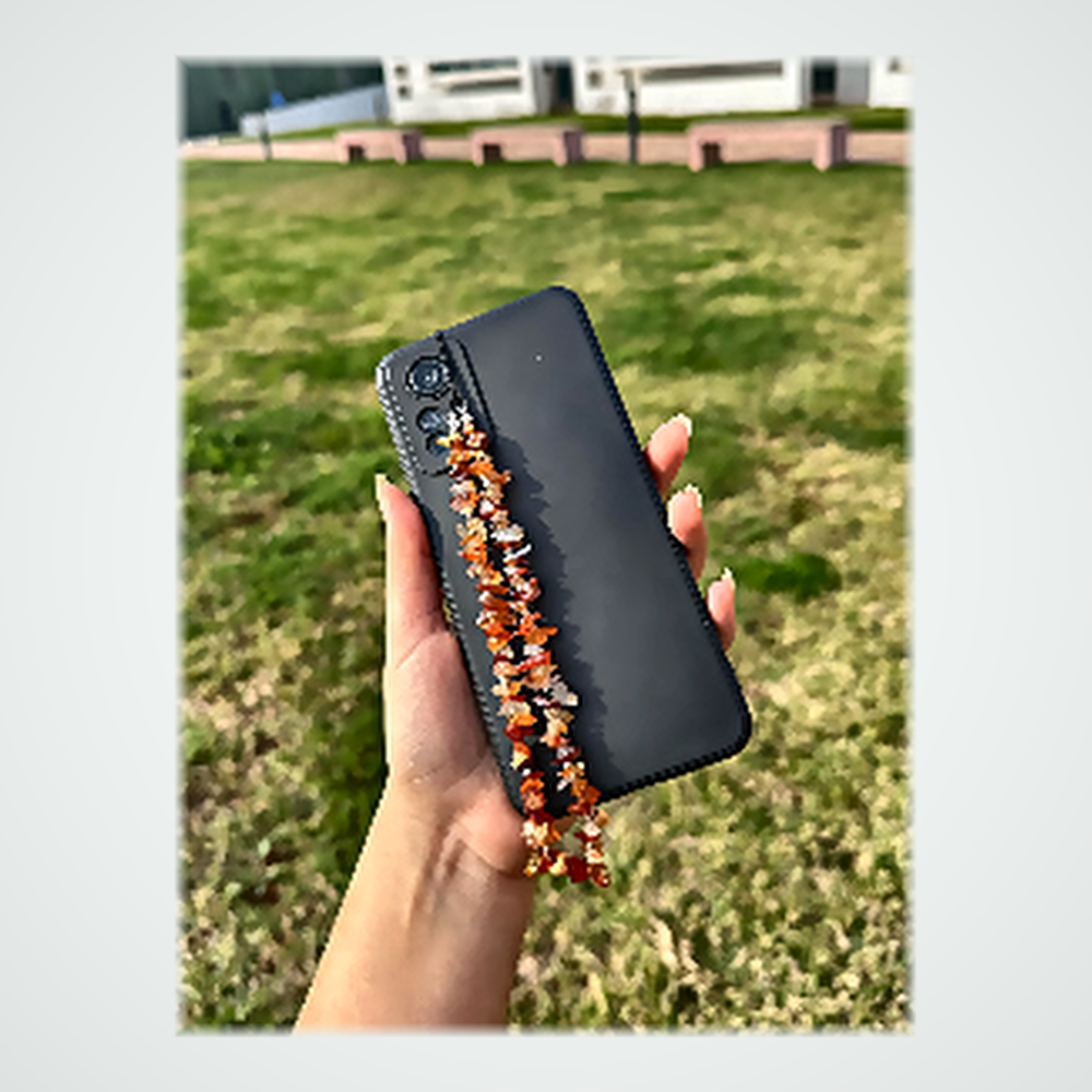 Bijou de Téléphone Éclats de Pierres Naturelles - Cornaline Solaire & Quartz Ambré
