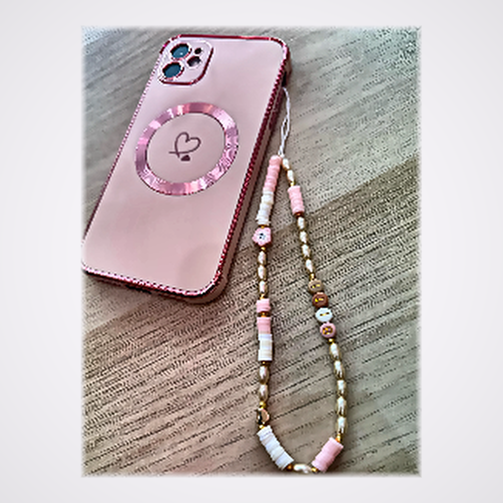 Bijou de Téléphone Deluxe Perles d'Eau Douce & Heishi Nude - Cœurs & Or