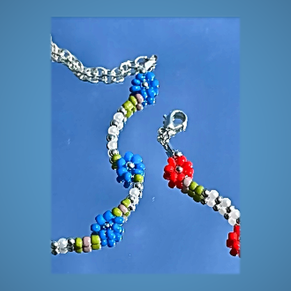 Duo Colliers Fleurs Marguerites - Bleu Azur & Rouge Coquelicot